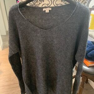 GAP⭐️ -Women's Charcoal V-Neck Sweater 4 For $25